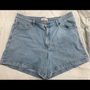 Abercrombie High Rise Dad Short